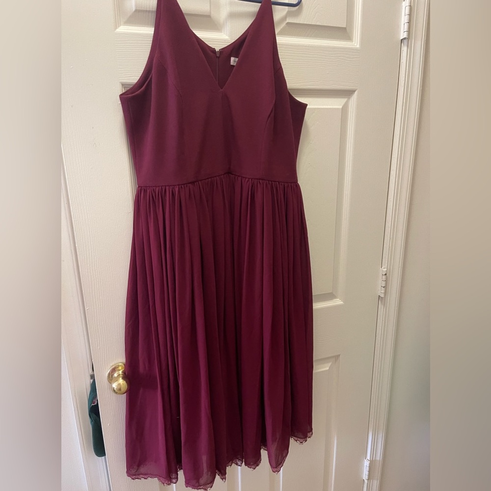 MIDI Dress the Population Burgundy dress